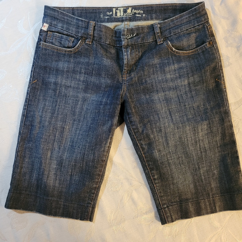 Bermuda denim jean shorts